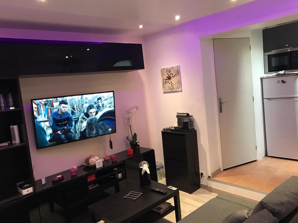 Gheddachi Apartment Gentilly Ngoại thất bức ảnh