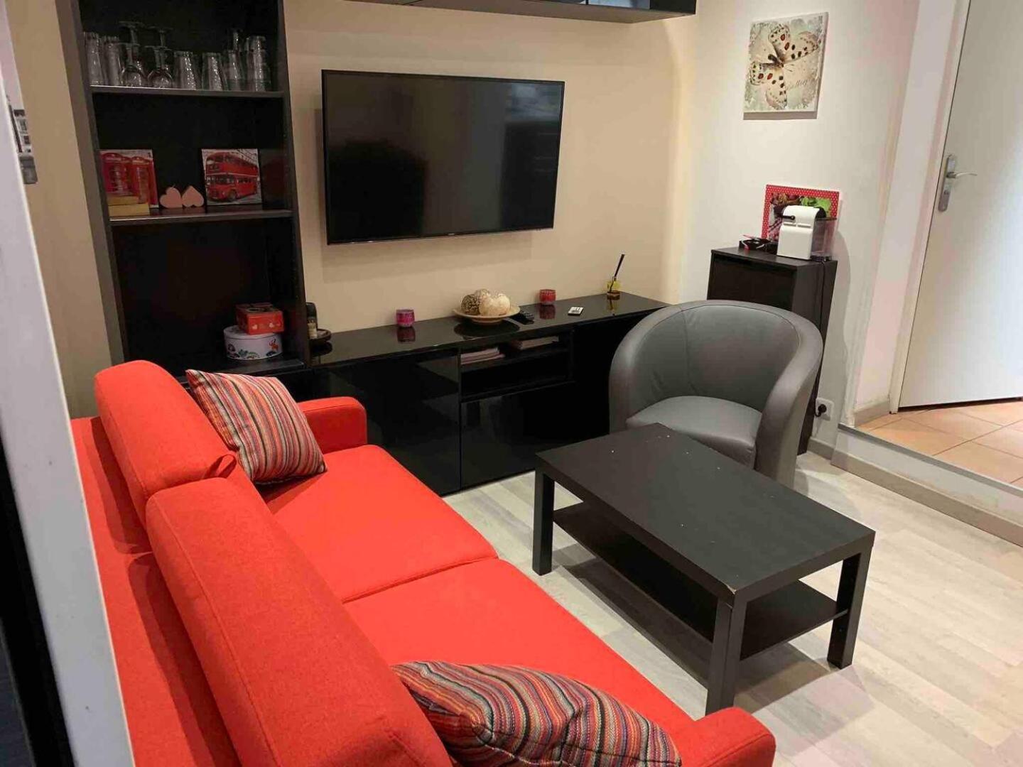 Gheddachi Apartment Gentilly Ngoại thất bức ảnh